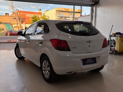 Chevrolet ONIX HATCH Joy 1.0 8V Flex 5p Mec.