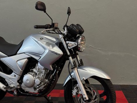 YAMAHA YS 250 FAZER/ FAZER L. EDITION /BLUEFLEX