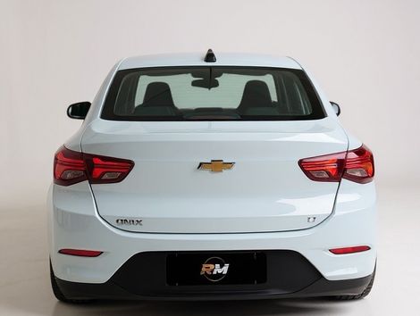 Chevrolet ONIX SEDAN Plus LT 1.0 12V Flex 4p Mec.