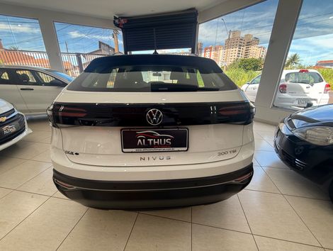 VolksWagen Nivus Comfortline 1.0 200 TSI Flex Aut.