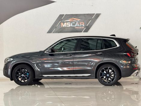BMW X3 XDRIVE 30e X-Line Turbo Aut. (Híb.)
