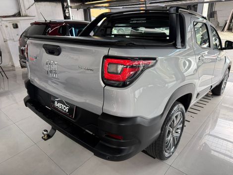 Fiat Strada Volcano 1.3 Flex 8V CD