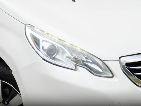 Peugeot 2008 Griffe 1.6 Turbo Flex 16V 5p Mec.