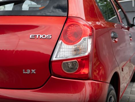 Toyota ETIOS X 1.3 Flex 16V 5p Mec.