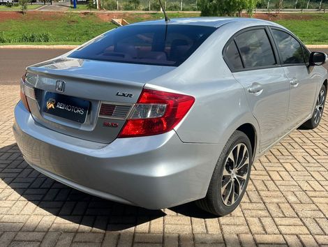 Honda Civic Sedan LXR 2.0 Flexone 16V Aut. 4p