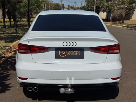 Audi A3 Sedan 1.4 TFSI Flex Tiptronic 4p