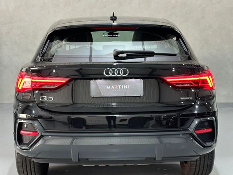 Audi Q3 Performance 2.0 TFSI Tiptr. Quattro