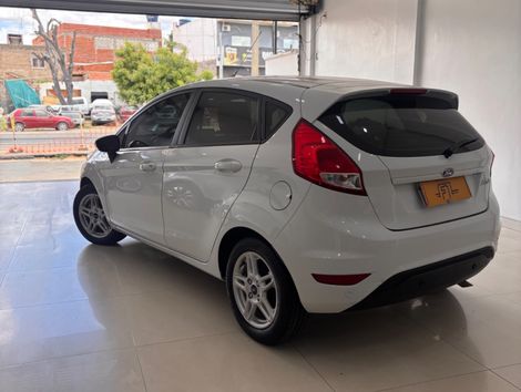Ford Fiesta SEL 1.6 16V Flex  Aut. 5p