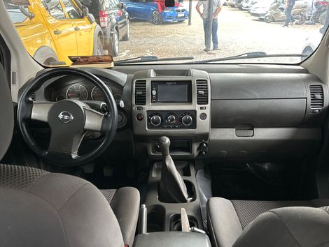 Nissan Frontier S CD 4x4 2.5 TB Diesel