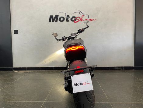 TRIUMPH ROCKET III R 2500cc