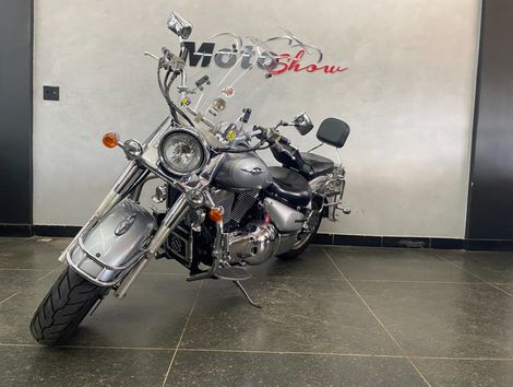 SUZUKI BOULEVARD C1500