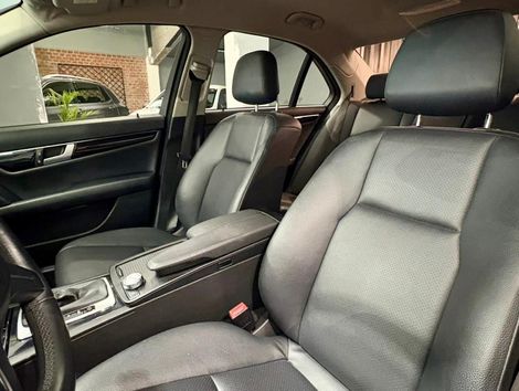 Mercedes C-180 CGI Sport 1.6 TB 16V 156cv Aut.