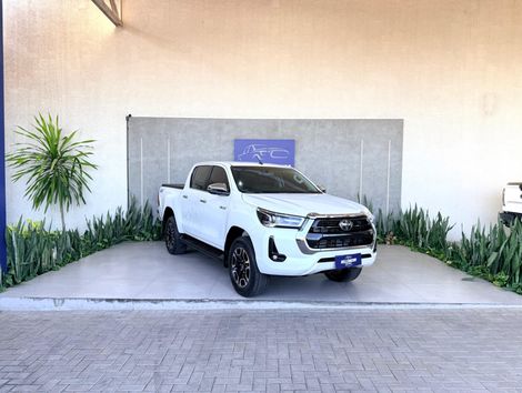 Toyota Hilux CD SRX 4x4 2.8 TDI 16V Diesel Aut.