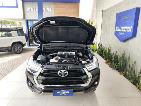 Toyota Hilux CD SRV 4x4 2.8 TDI Diesel Aut.