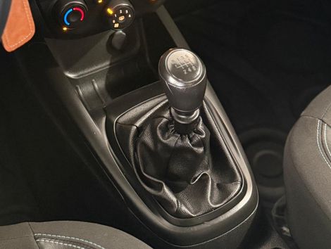 Chevrolet ONIX SEDAN Plus LT 1.0 12V Flex 4p Mec.