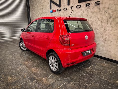 VolksWagen Fox 1.6 Mi Total Flex 8V 5p