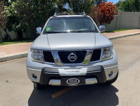 Nissan Frontier LE CD 4x4 2.5 TB Diesel Mec.