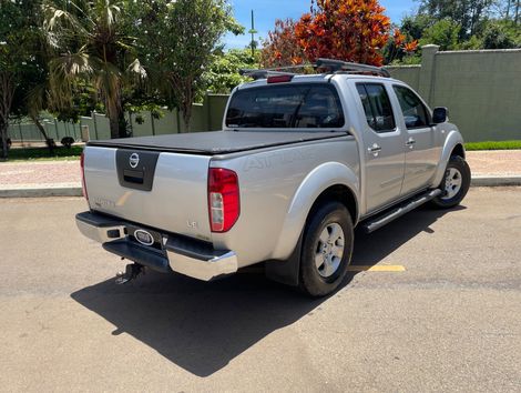 Nissan Frontier LE CD 4x4 2.5 TB Diesel Mec.