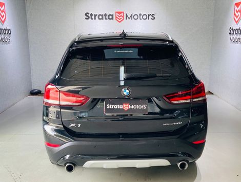 BMW X1 SDRIVE 20i X-Line 2.0 TB Active Flex