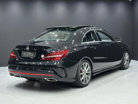 Mercedes CLA-250 Sport 4MATIC 2.0 16V 211cv Aut.