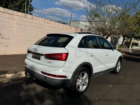 Audi Q3 1.4 TFSI/TFSI Flex S-tronic 5p