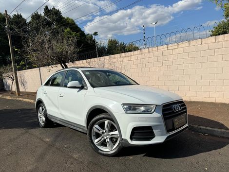 Audi Q3 1.4 TFSI/TFSI Flex S-tronic 5p