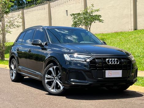 Audi Q7 Perf. Black 3.0 TFSI Quat.Tip.(Híb.)