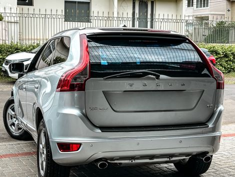 Volvo XC 60 2.0 T5  5p