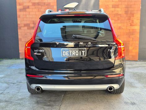 Volvo XC 90 T-6 MOMENTUM 2.0 320cv 5P