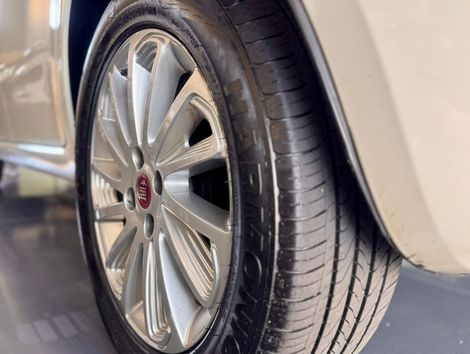 Fiat Punto ESSENCE 1.6 Flex 16V 5p