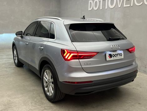 Audi Q3 Prest. 1.4 TFSI Flex/Prest. S-tronic