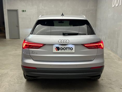 Audi Q3 Prest. 1.4 TFSI Flex/Prest. S-tronic