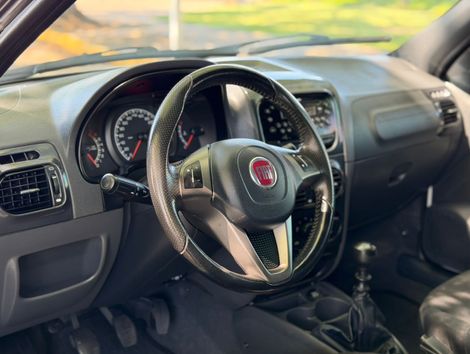 Fiat Strada Freedom 1.4 Flex 8V CD