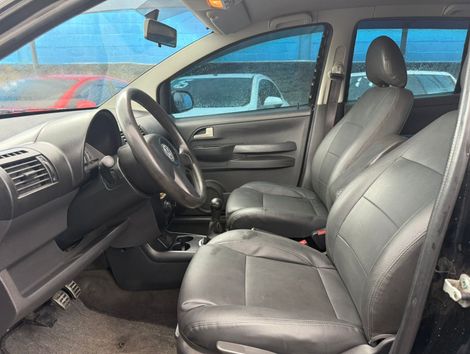 VolksWagen CROSSFOX 1.6 Mi Total Flex 8V 5p
