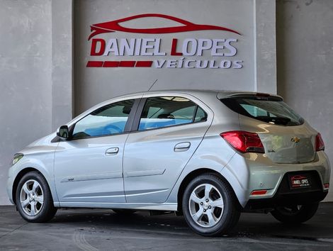 Chevrolet ONIX HATCH LT 1.4 8V FlexPower 5p Mec.