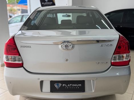 Toyota ETIOS XLS Sedan 1.5 Flex 16V 4p Aut.