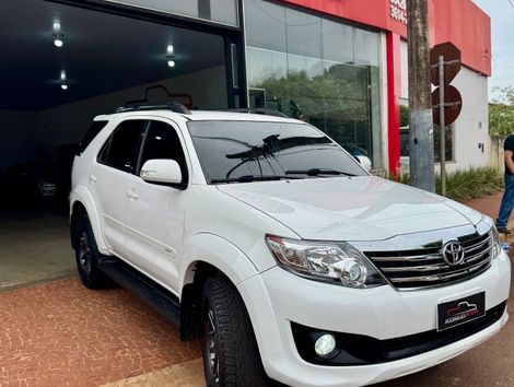 Toyota Hilux CD SR 4x2 2.7 16V/2.7 Flex Aut.