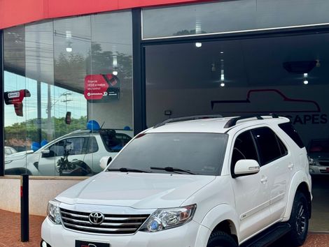 Toyota Hilux CD SR 4x2 2.7 16V/2.7 Flex Aut.