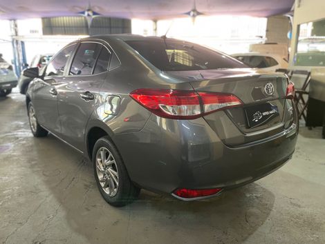 Toyota YARIS XS Sedan 1.5 Flex 16V 4p Aut.