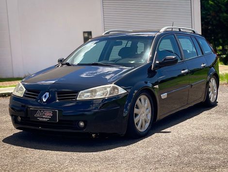 Renault Megane Grand Tour Dynamique 2.0 16V Aut.
