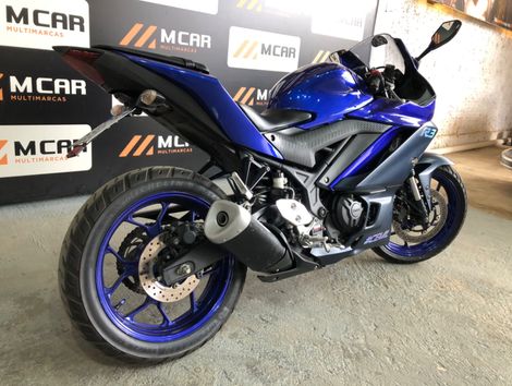 YAMAHA YZF R-3 321/ABS