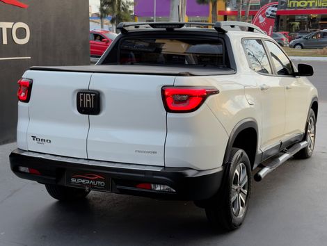 Fiat Toro Freedom 1.8 16V Flex Aut.