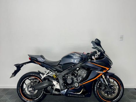 HONDA CBR 650 R