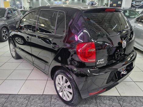 VolksWagen Fox 1.6 Mi Total Flex 8V 5p
