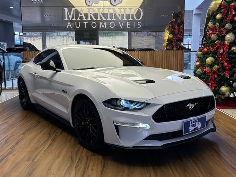 Ford Mustang GT Premium 5.0 V8