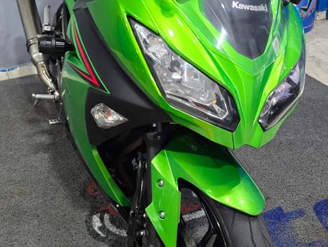 KAWASAKI NINJA 300