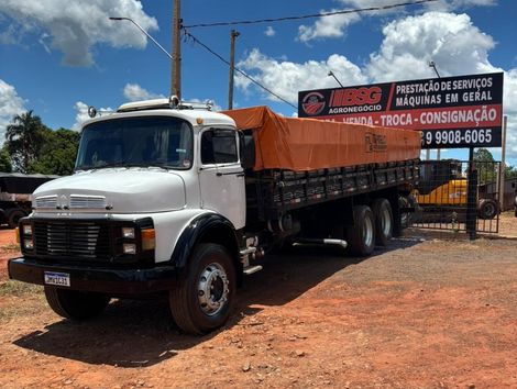 MERCEDES-BENZ L-2216 3-Eixos 2p (diesel)