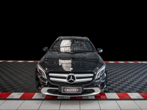 Mercedes GLA 250 Vision 2.0 TB 16V 211cv Aut.