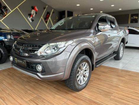 Mitsubishi L200 Triton Sport HPE-S 2.4 CD Dies. Aut