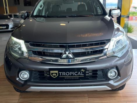 Mitsubishi L200 Triton Sport HPE-S 2.4 CD Dies. Aut